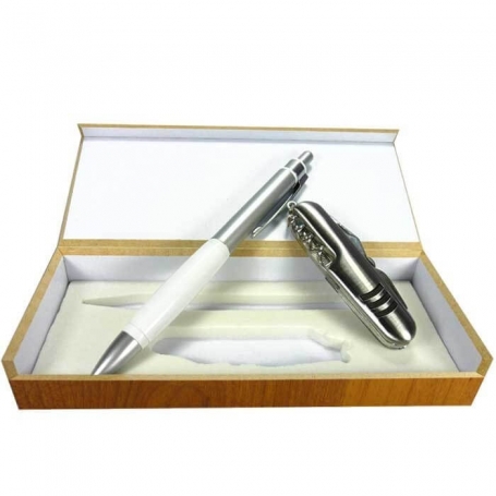 Ensemble stylo et couteau dans un coffret