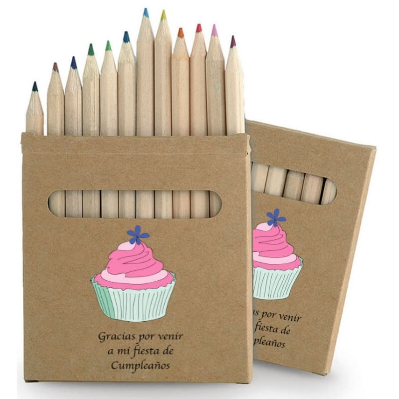 Crayons de couleur pour anniversaire