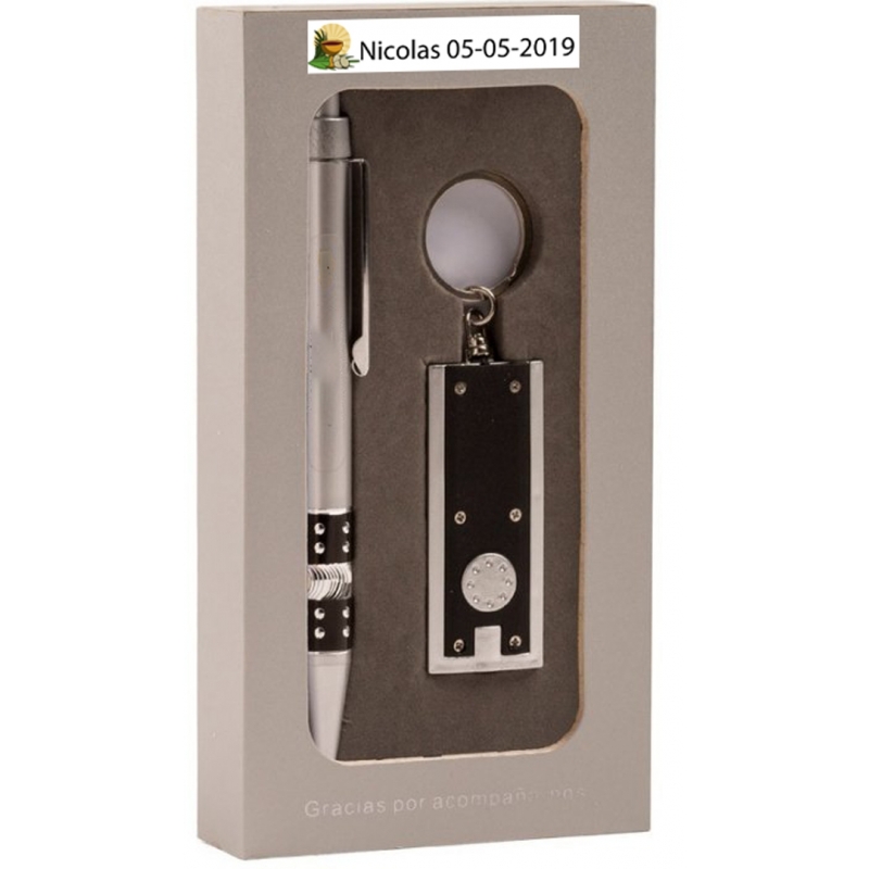 Set de stylo et lampe de poche pour détails de communion personnalisés