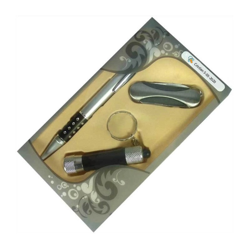 Set pour souvenirs de baptême hommes personnalisé
