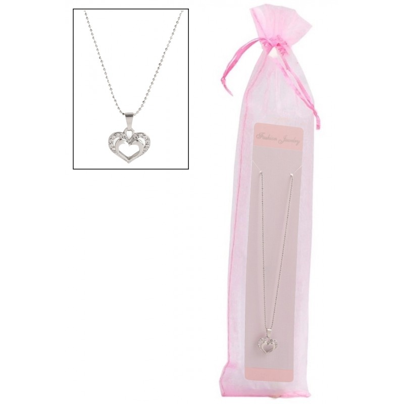 Chaîne avec pendentif en forme de cœur dans un sac en organza