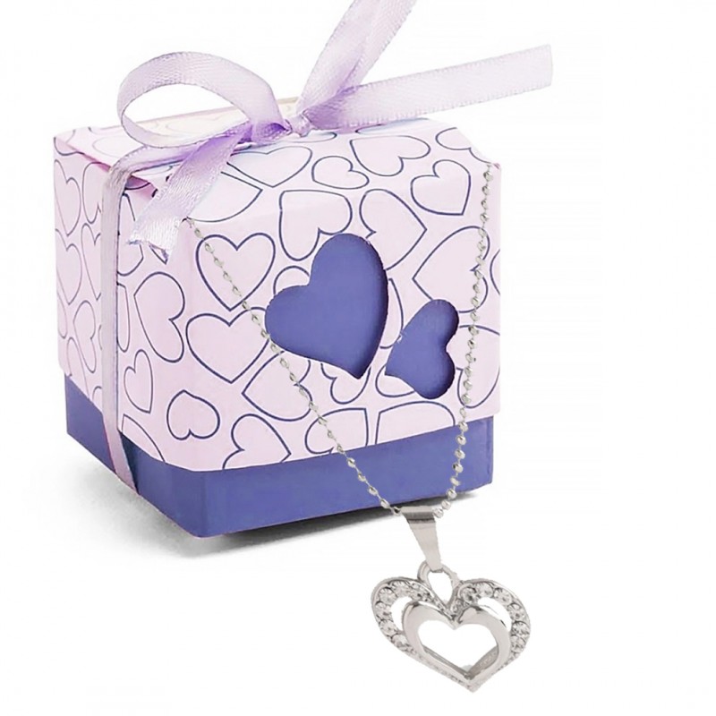Pendentif cœur pour la Saint-Valentin dans une boîte