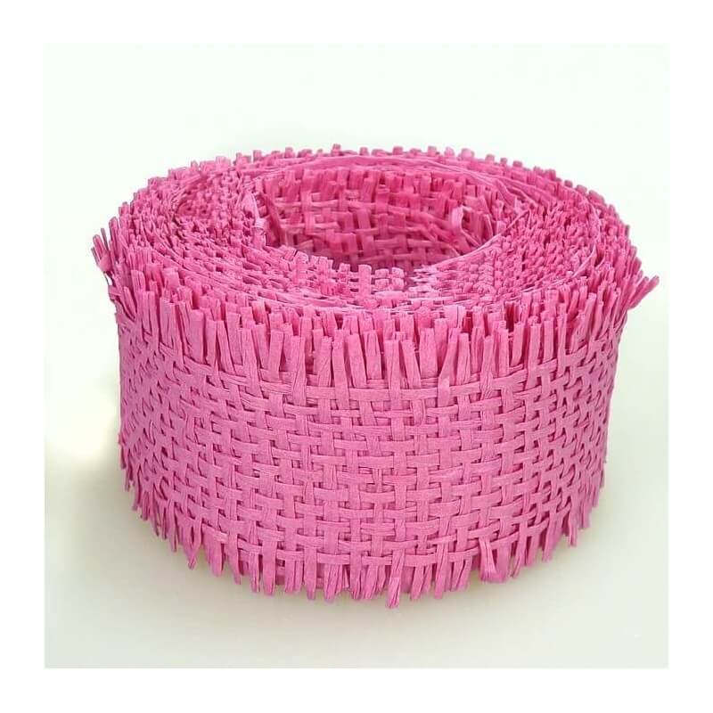 Rouleau de ruban resille fushia decoration