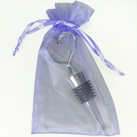Bouchon de vin en forme de cœur dans un sac à offrir