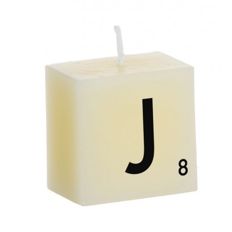 Bougie lettre j