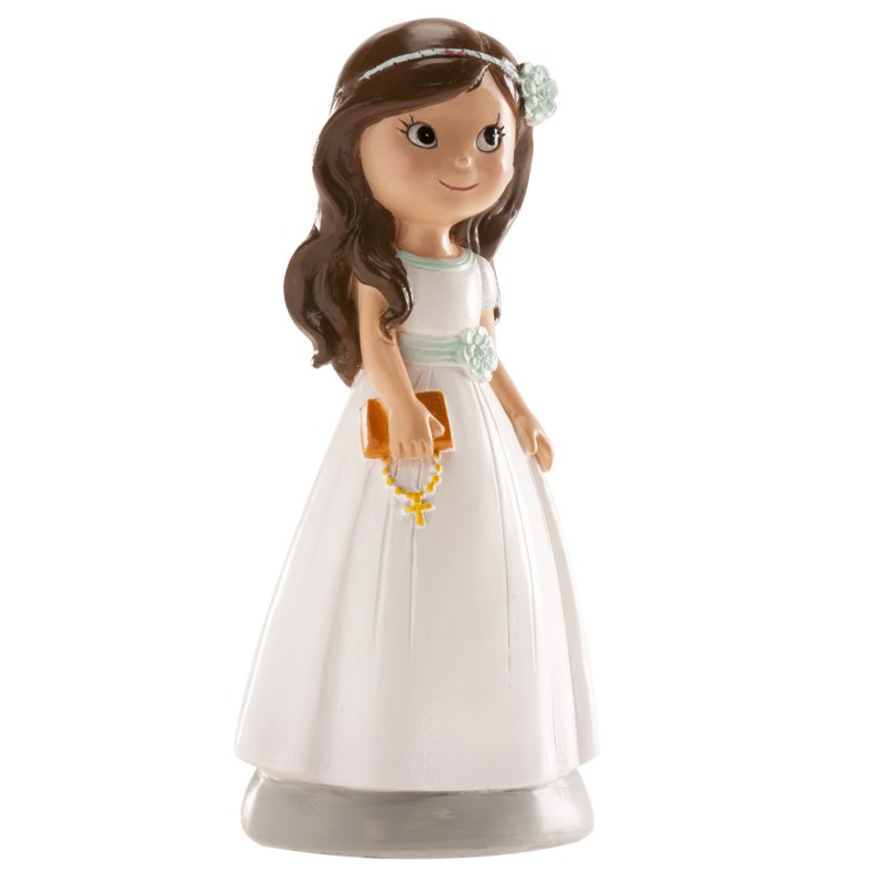 Figurine de fille pour gâteau de communion avec robe blanche et chapelet.