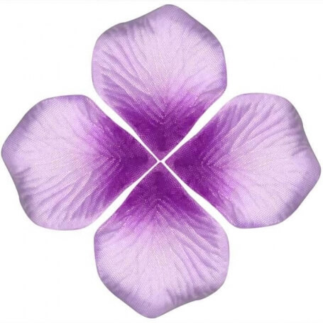 Pétales de rose artificiels en tons lilas pour des célébrations spéciales