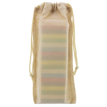 Jeu d\'adresse en bois coloré avec dés et sac de transport