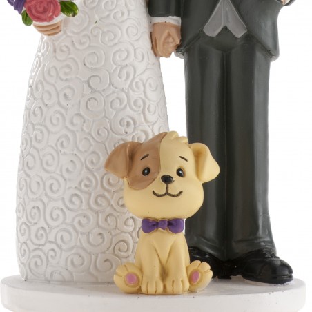 Figure de gâteau de mariage mariés avec un petit chien