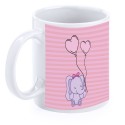 Tasse de baptême éléphant rose personnalisée avec nom, date et dédicace.