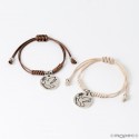 Bracelet beige avec médaille colombe ivoire/marron