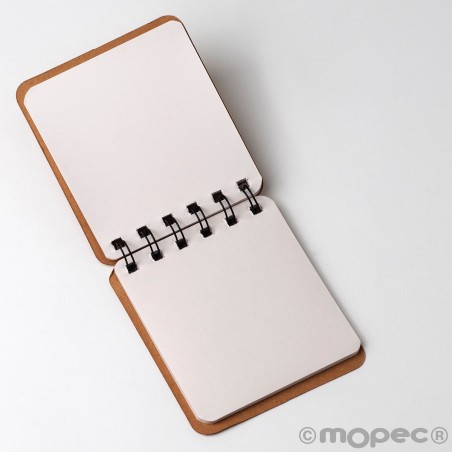Petit carnet en kraft avec spirale
