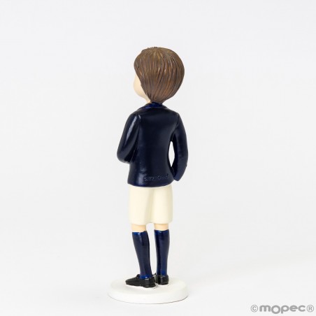 Figure de gâteau de communion garçon brun avec un short