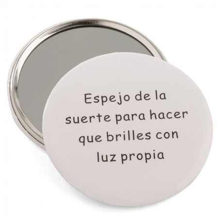 Miroir avec phrase et stylo rouge à lèvres avec confettis présenté dans un sac en organza