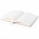 Carnet personnalisé avec le nom de l'invité et un stylo dans un sac en organza