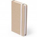 Carnet personnalisé avec le nom de l'invité et un stylo dans un sac en organza