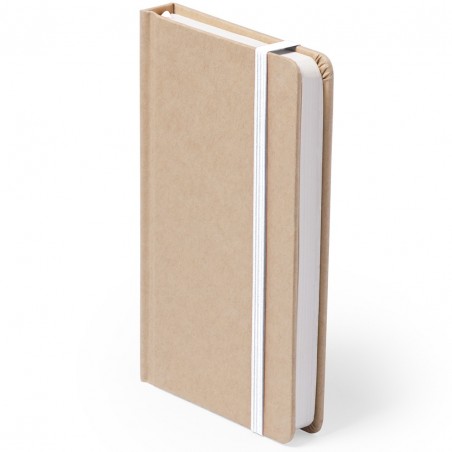 Carnet personnalisé avec le nom de l'invité et un stylo dans un sac en organza
