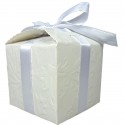 Nutella dans un coffret cadeau personnalisé avec le nom de l'invité et une phrase de remerciement