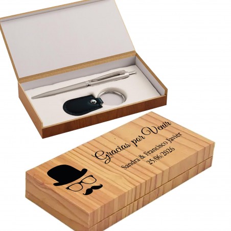 Stylo et porte-clés dans une boîte en bois personnalisée
