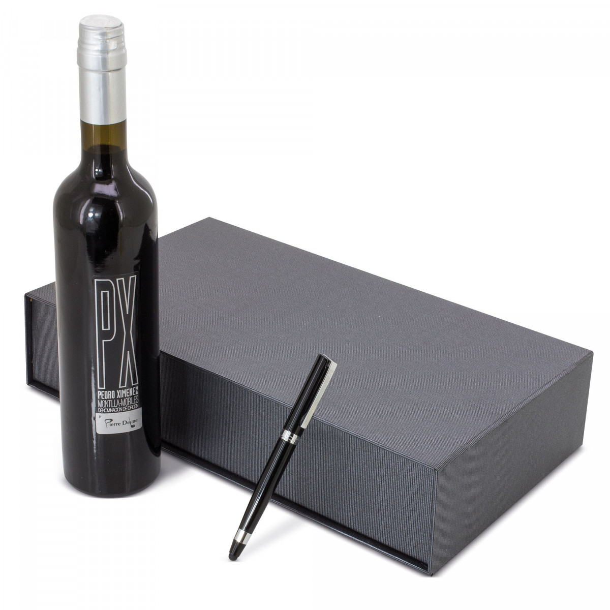 Bouteille de vin Pedro Ximenez avec stylo noir Pierre Cardin présentée dans un écrin