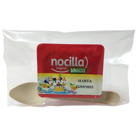 Nocilla avec cuillère personnalisée avec autocollant...