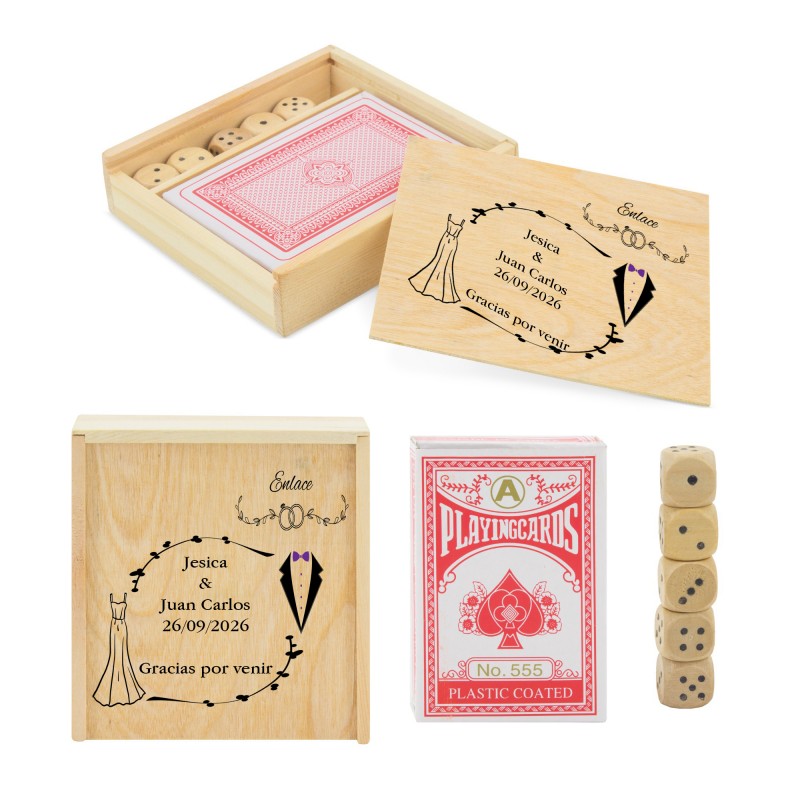 Jeu de cartes et de dés dans une boîte en bois personnalisée avec les noms, la date et une phrase de remerciement