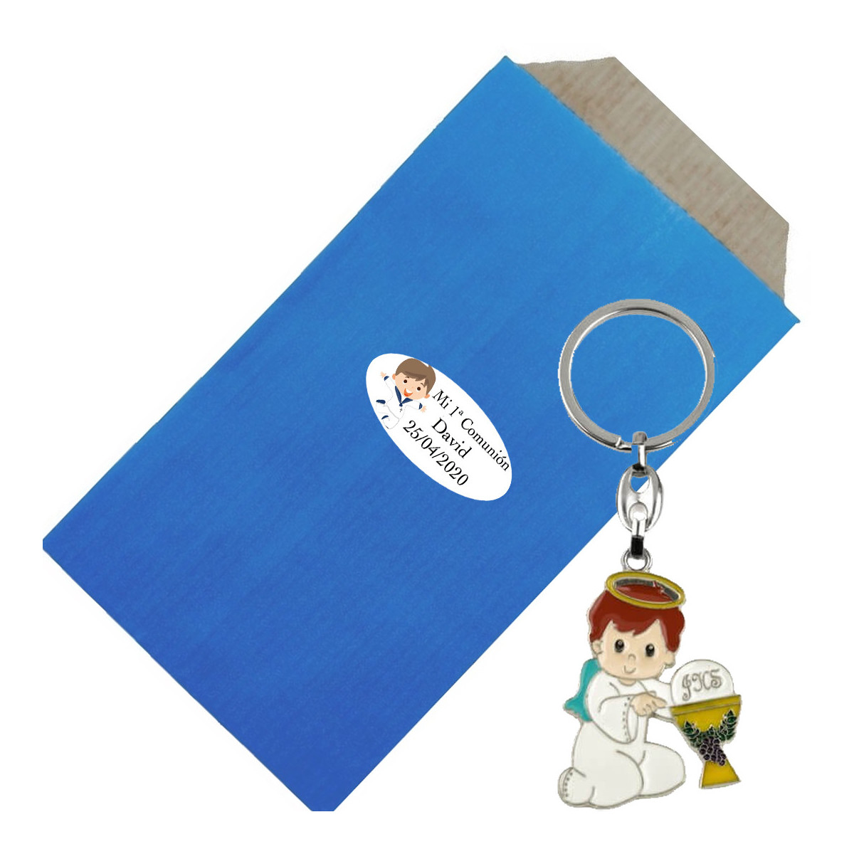 Porte-clés communion garçon dans une enveloppe kraft personnalisée avec adhésif