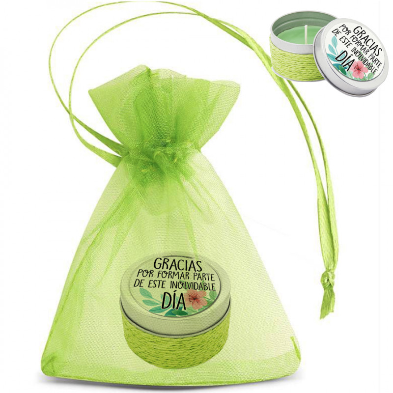 Bougie aromatique en boîte personnalisée avec autocollant et présentée dans un sac en organza
