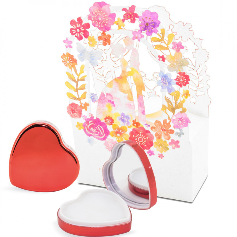 Baume à lèvres coeur dans une boîte cadeau de mariage
