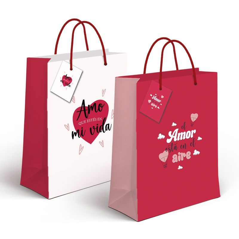Sacs en papier avec de belles phrases