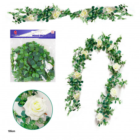 Feuille décorative avec roses blanches