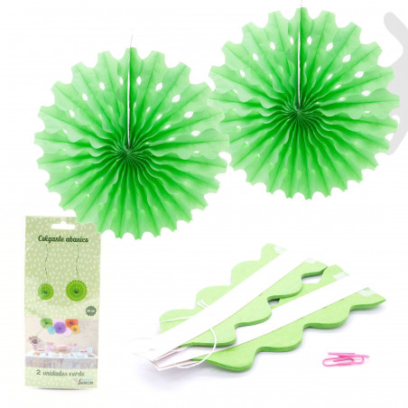 Ensemble de 3 pompons verts décoratifs à suspendre de 30 cm.