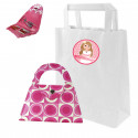 Accessoires de manucure avec sac blanc et autocollant de communion