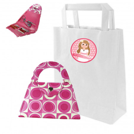 Accessoires de manucure avec sac blanc et autocollant de communion