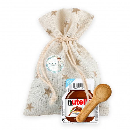 Nutella avec cuillère à biscuits dans un sac en tissu avec badge personnalisé pour détails mon garçon de première communion