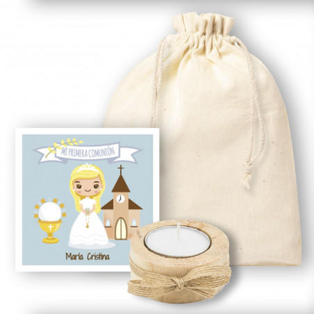 Bougie décorative avec carte de communion personnalisée dans une pochette cadeau