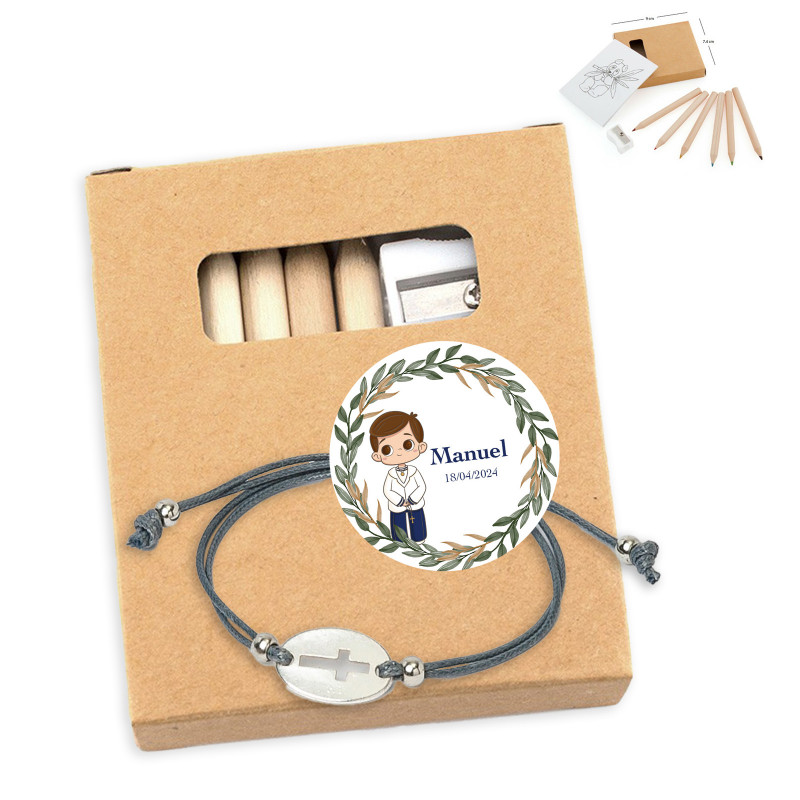 Set de dessin et bracelet présenté dans un sac bleu pour la communion d'un garçon