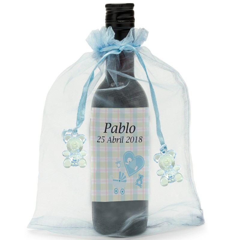 Bouteille de vin rouge pour les détails de baptême