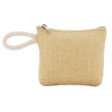 Sac à main dans une boîte décorée avec un autocollant personnalisé pour les cadeaux de la fête des mères
