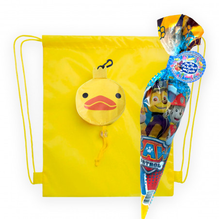Cône de bonbons dans un sac à dos de canard pour les détails des enfants