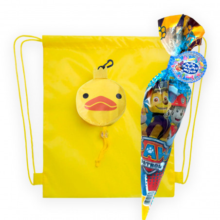 Cornet de bonbons dans un sac à dos en forme de canard pour les enfants