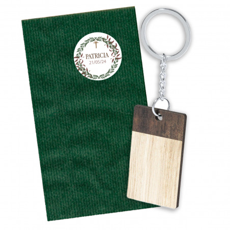 Porte clés en bois bicolore dans enveloppe kraft verte avec adhésif personnalisé
