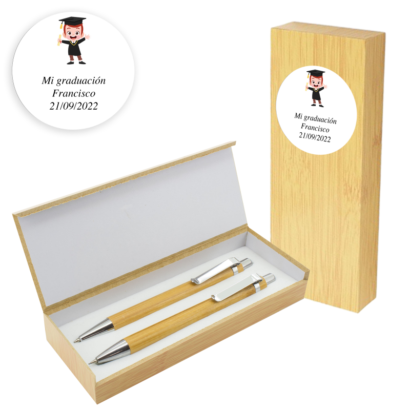 Stylo et porte-mines dans un étui en bambou avec autocollant personnalisé pour graduation garçon