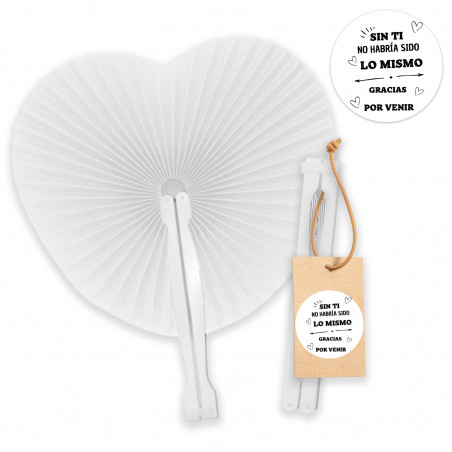 Éventail blanc avec étiquette personnalisée pour des souvenirs de mariage