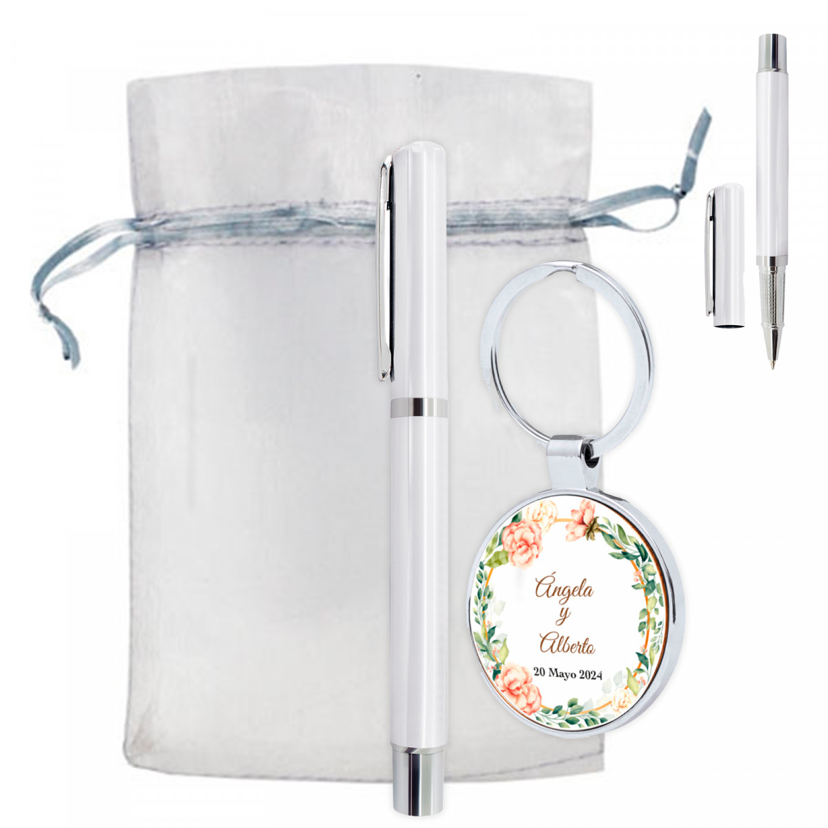 Porte-clés personnalisé et stylo dans un sac en organza pour des détails