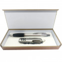 Coffret en bois avec accessoires
