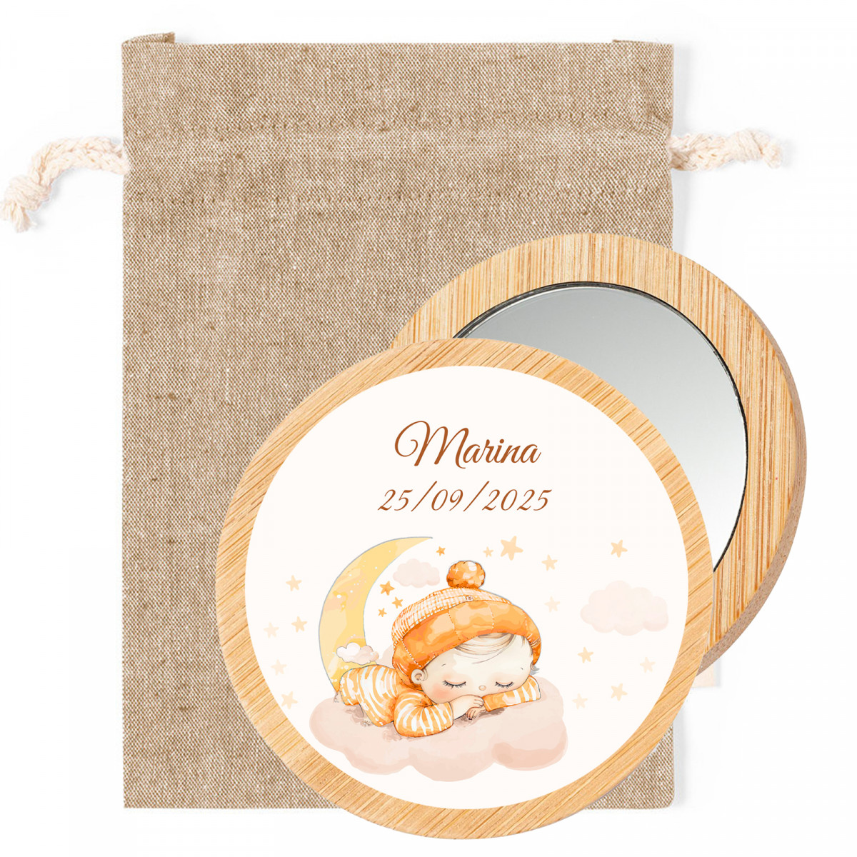 Miroir rond en bois personnalisé présenté dans un sac en tissu pour les cadeaux de baptême