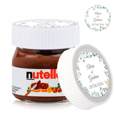 Nutella 25 grammes dans un pot en verre avec un autocollant floral personnalisé de 3 cm pour les détails