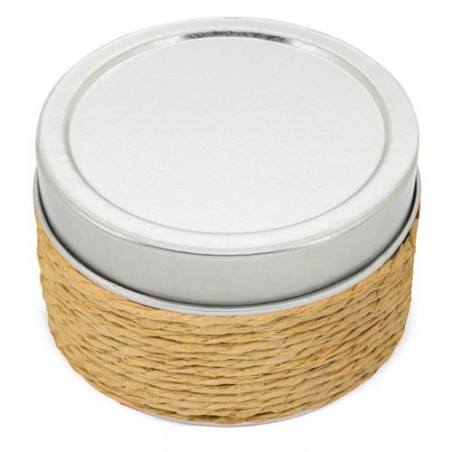 Bougie parfumée dans une boîte décorée de corde et un couvercle personnalisé pour baptême