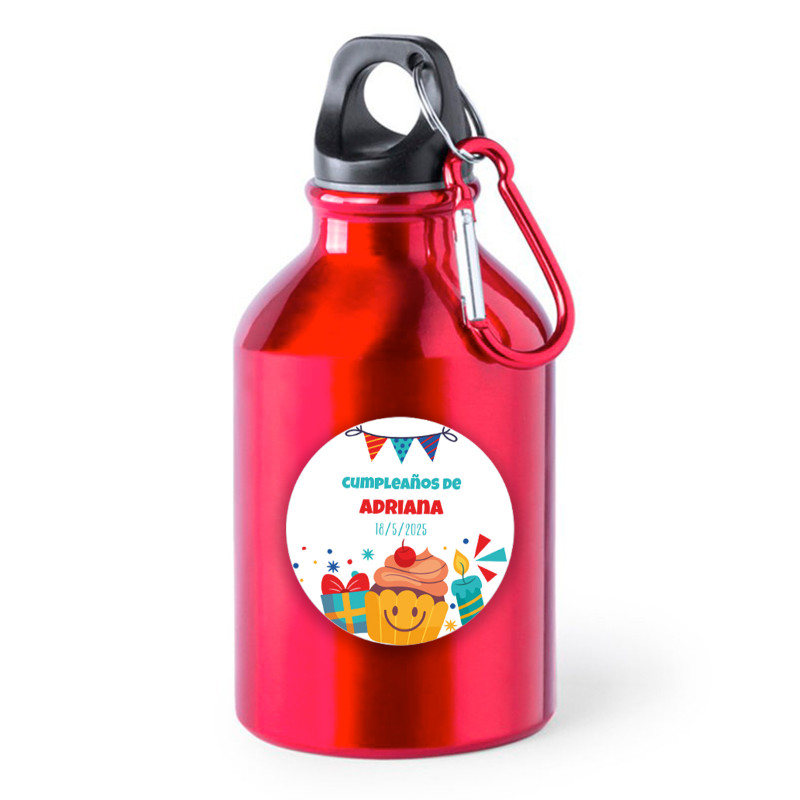 Bouteille rouge avec autocollant personnalisable pour les détails